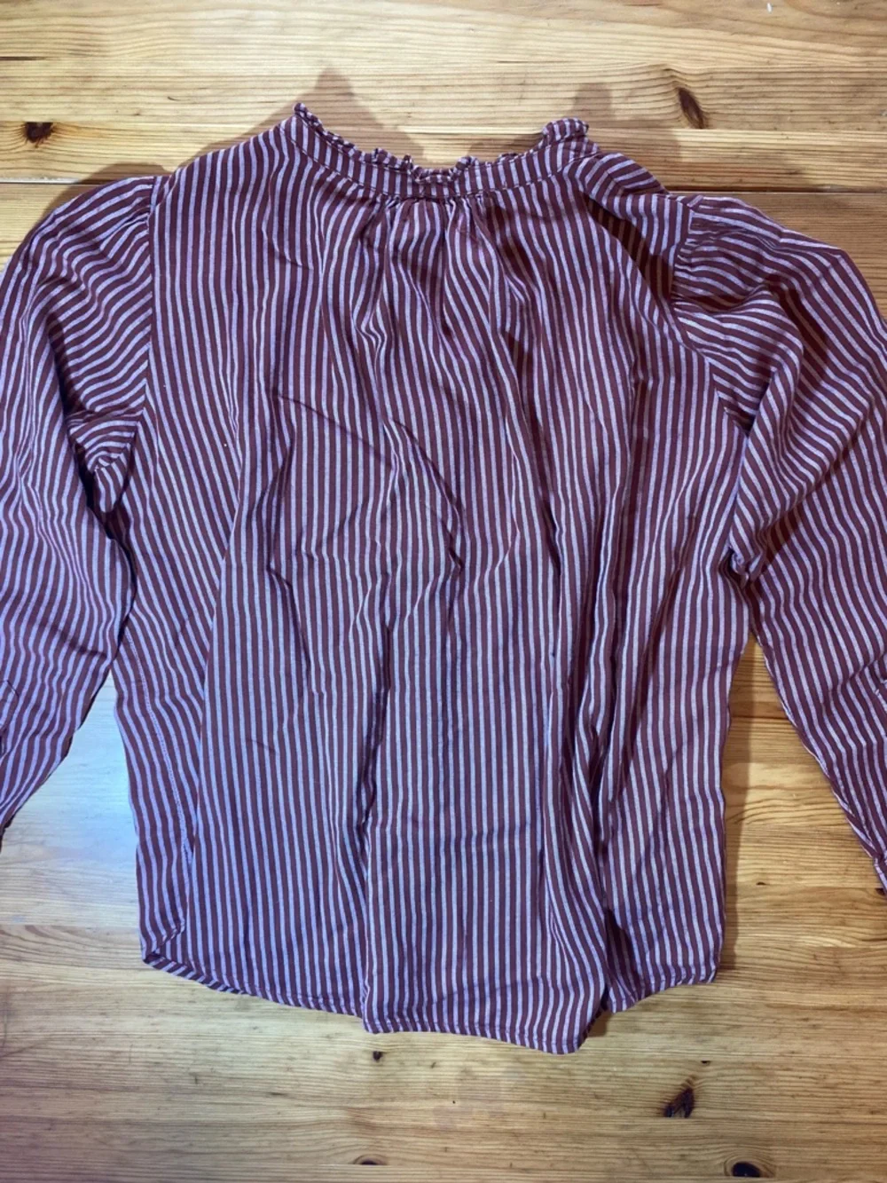 Knox Rose Striped Ruffle Neck Pearl Snap Button Blouse Size Medium